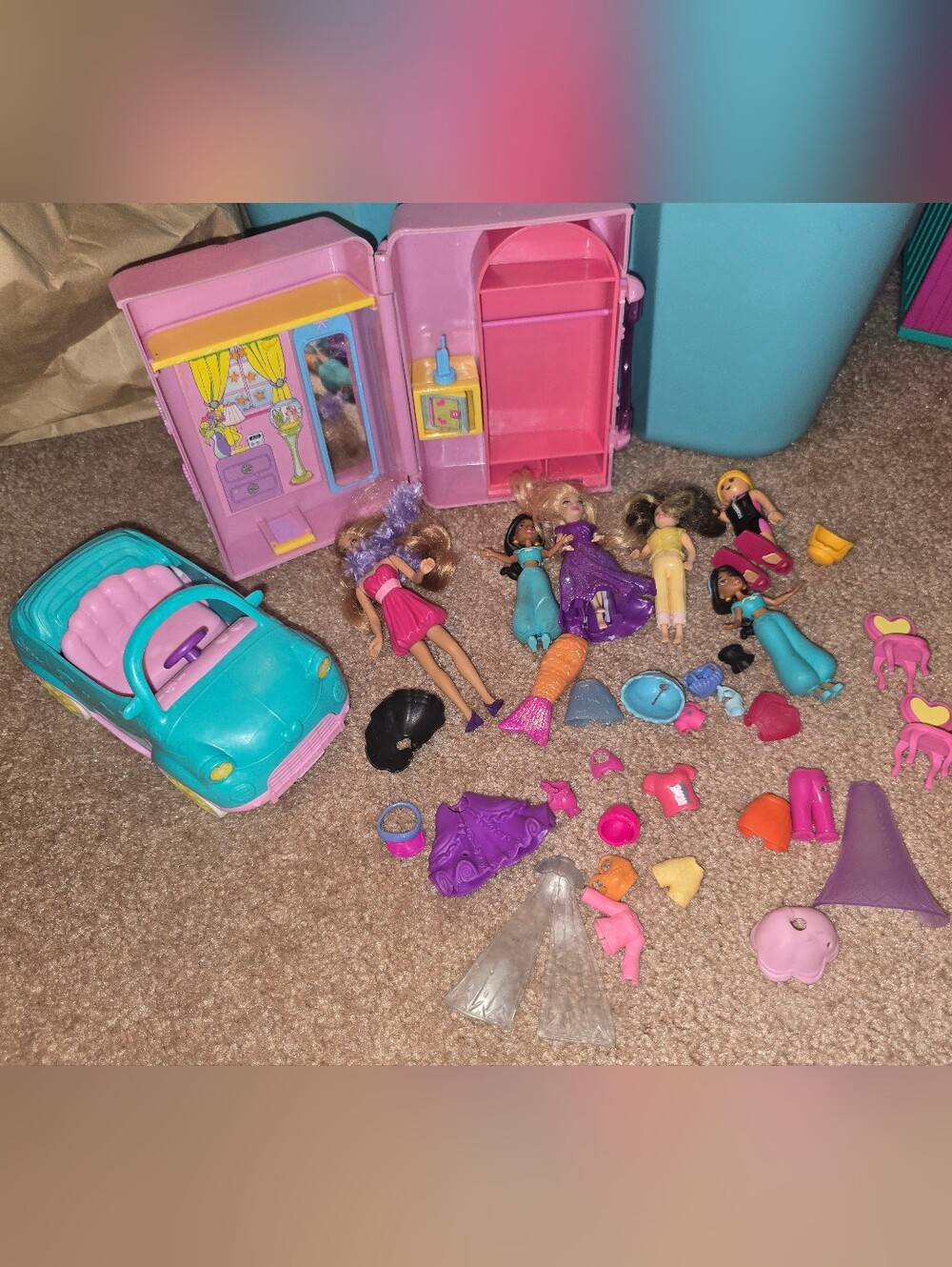Vtg 2000 Pink Polly Pocket Suit Case House, Dolls, Mini Barbie Car